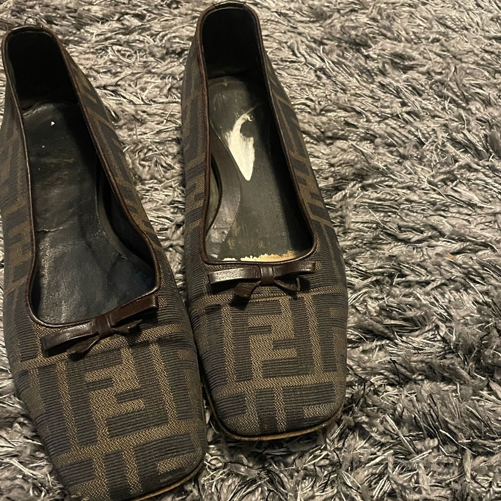 VINTAGE Fendi loafers